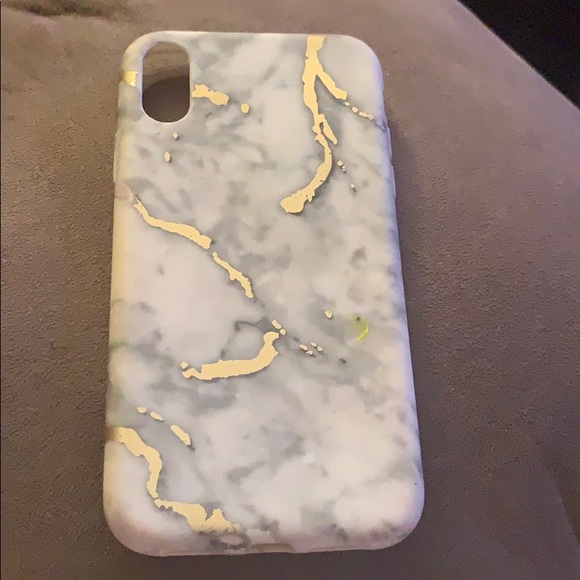 iPhone XR case! - Picture 1 of 2